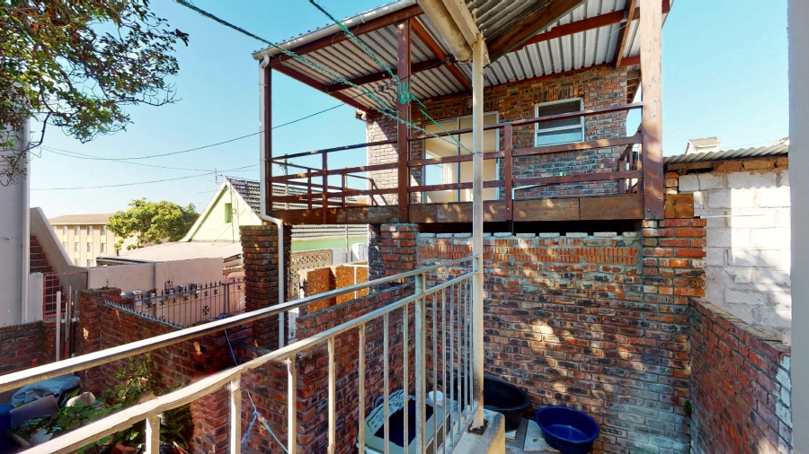 6 Bedroom Property for Sale in North End Eastern Cape